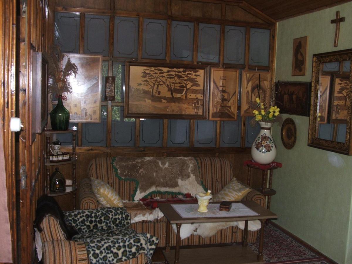 ホテル Agancs Vendeghaz Balatonszárszó エクステリア 写真