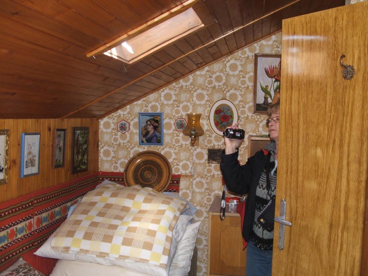 ホテル Agancs Vendeghaz Balatonszárszó エクステリア 写真
